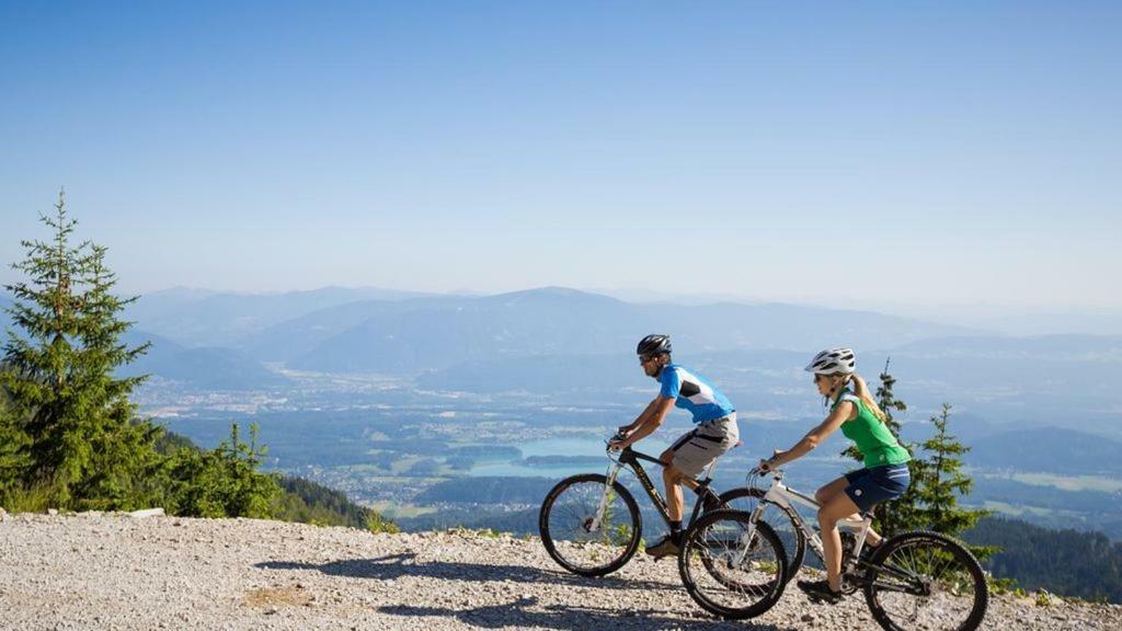 Ambiente Ferienapartments Warmbad Villach Luaran gambar