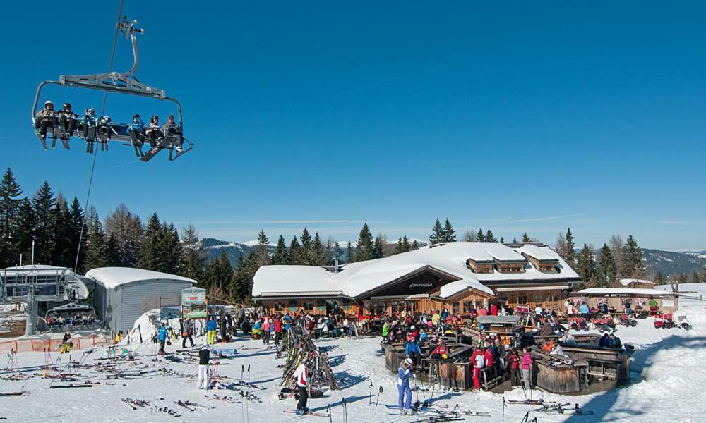 Ambiente Ferienapartments Warmbad Villach Luaran gambar